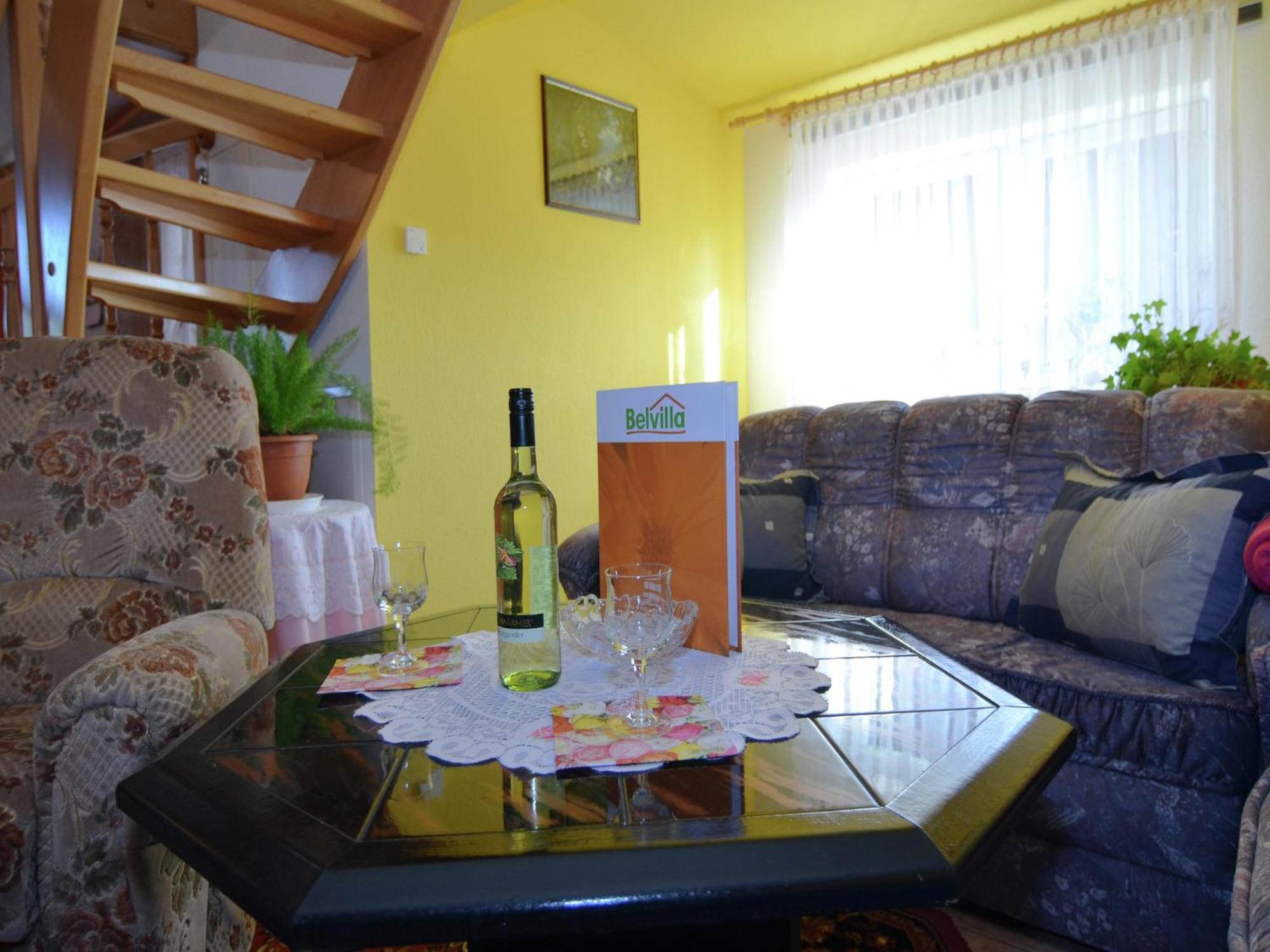 Holiday Home In Neustadt Am Rennsteig With Pond Kültér fotó