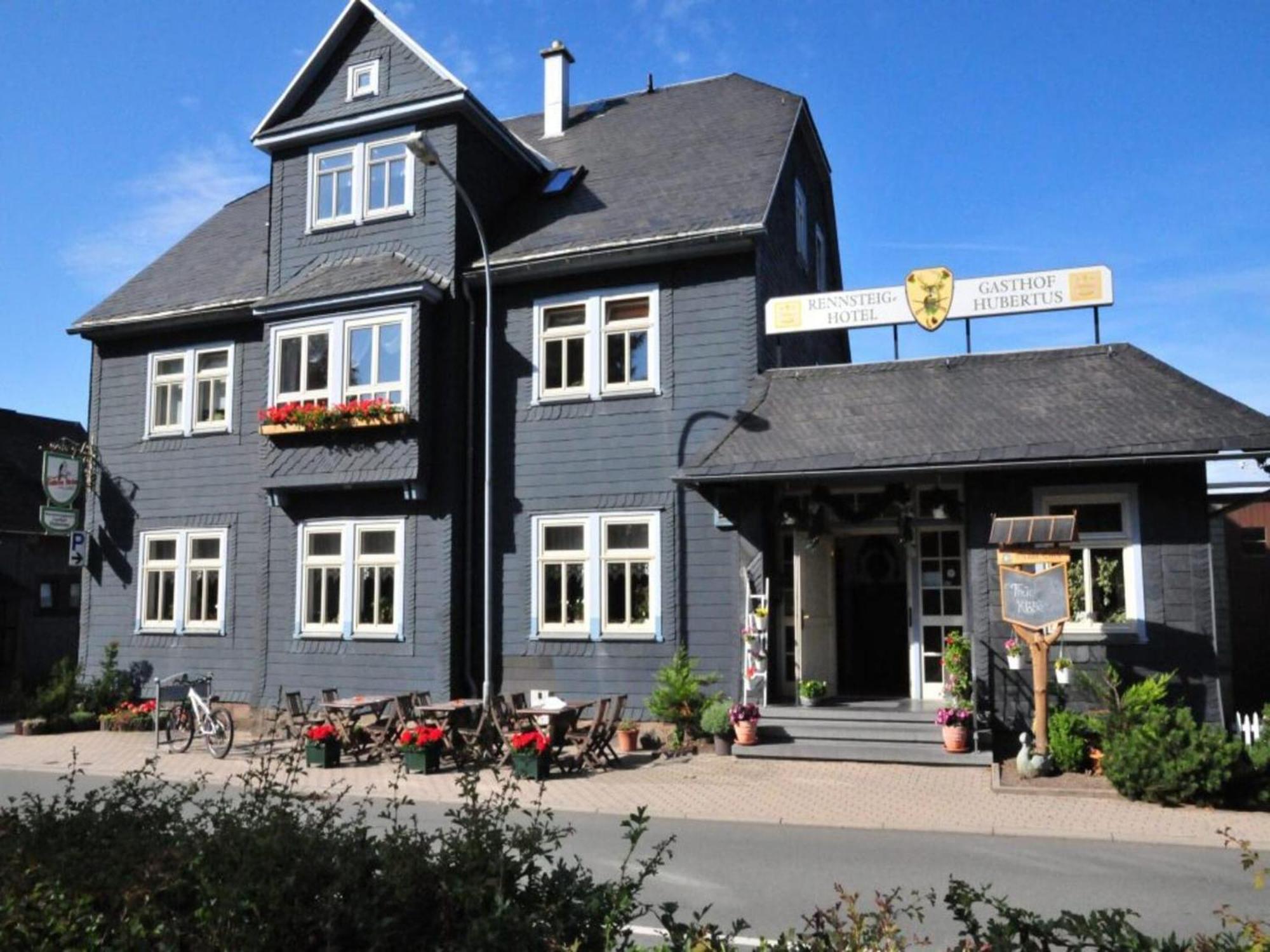 Holiday Home In Neustadt Am Rennsteig With Pond Kültér fotó